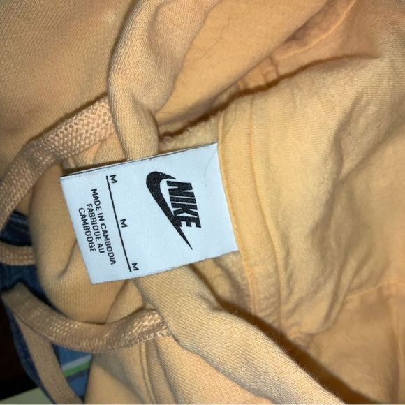 Nike Hooded Sweatshirt Size Medium - Picture 3 of 3